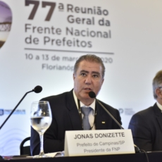 Em carta a Bolsonaro, prefeitos questionam se orientação de isolamento está mantida
