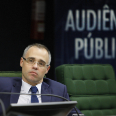 AGU rebate ações da AMB e da Ajufe no STF, e apoia Lei de Abuso de Autoridade