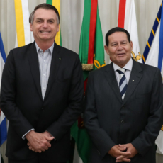 TSE reabre investigação em processo de cassação de chapa Bolsonaro-Mourão