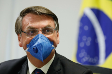 Bolsonaro sanciona lei do governo digital e veta ‘pedágio de dados abertos’