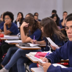 Câmara pode votar PEC do Fundeb em julho e promulgar emenda em agosto