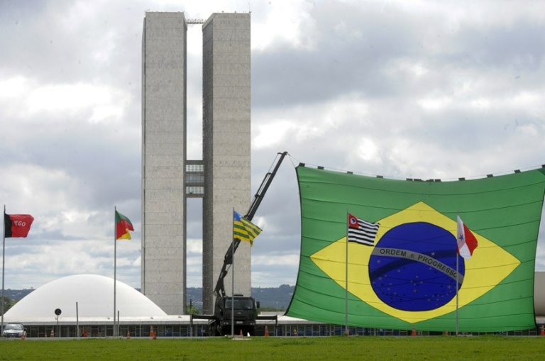 Reforma tributária: estados incluem União em proposta de comitê gestor do IBS