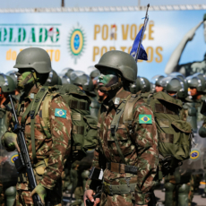 Intervenção Militar é Golpe: é só ler a Constituição