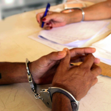 Homens de cor nos sistemas de justiça brasileiro e americano