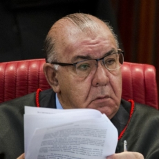 Mussi suspende inquérito que investigava jornalista por artigo sobre Bolsonaro