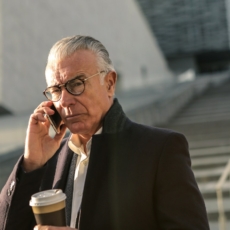 Lei estadual pode proibir oferta de empréstimo para aposentado por telefone?