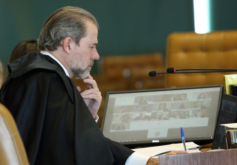 toffoli direito de resposta