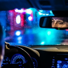 Juíza nega pedido para que 99 pague salário mínimo a motoristas do grupo de risco