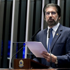 Valdir Raupp é condenado pelo STF por corrupção passiva e lavagem de dinheiro