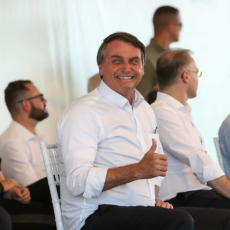 MPF entra com ação contra publicações da Secom e do Planalto que enaltecem Bolsonaro