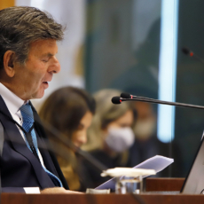 STF – direito de passagem e telefonia – Sessão do dia 18/02/2021