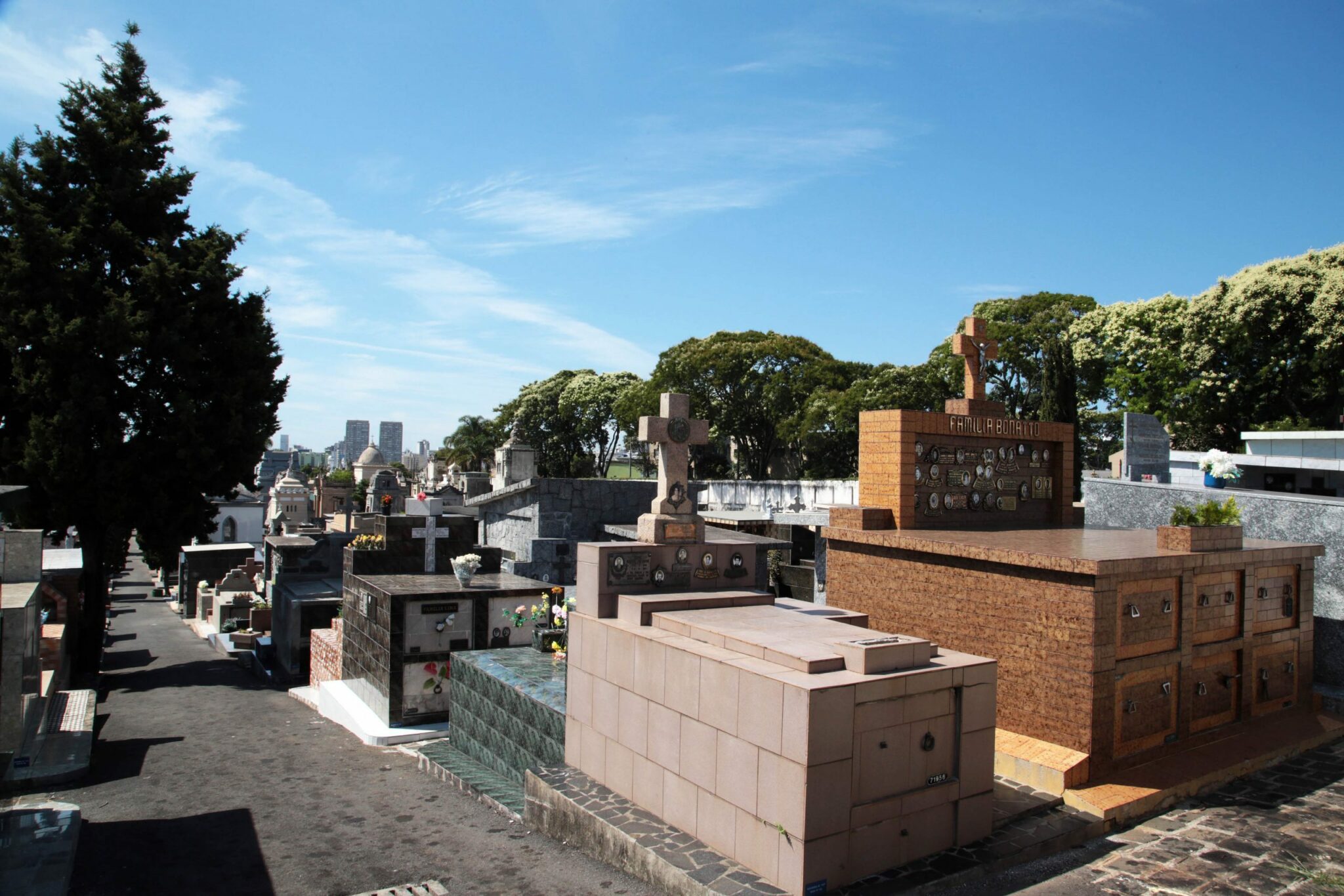 Ação questiona no STF sorteio de funerárias em Curitiba