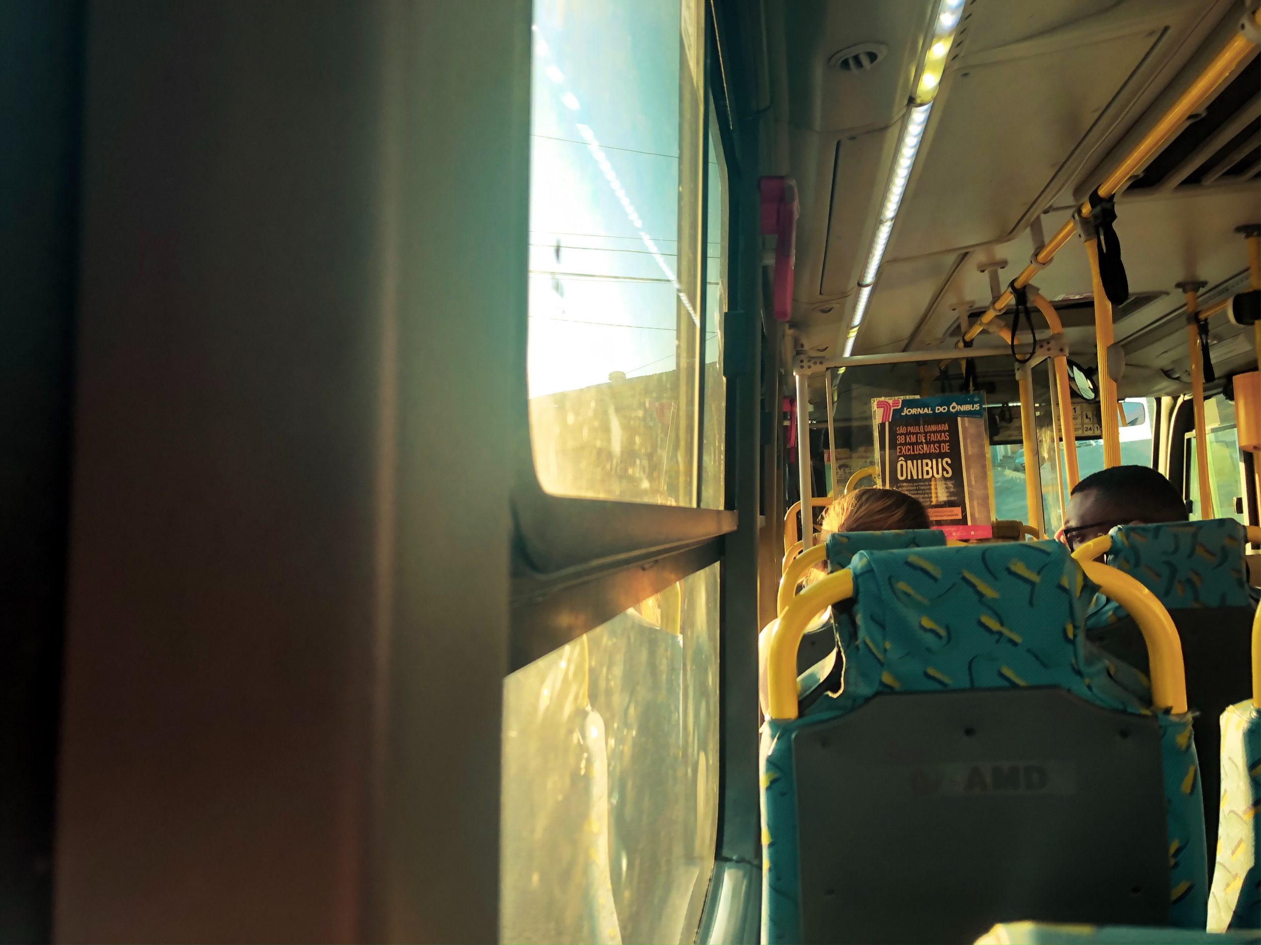 PIS e Cofins: despesas com vale-transporte e discussão sobre conceito de insumo