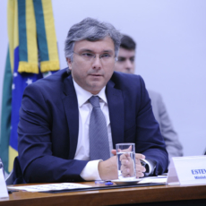 Esteves Colnago aceita convite para assumir secretaria especial do Tesouro