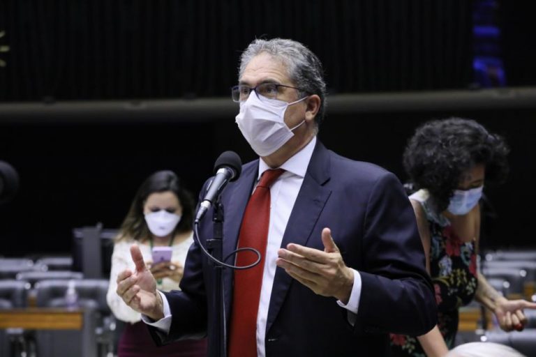 Câmara aprova mudanças na Lei de Improbidade Administrativa