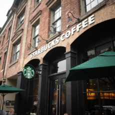 Café amargo: Starbucks confronta sindicatos nos EUA