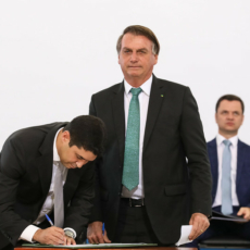 PL do governo sobre lobby limita presentes, mas não detalha fiscalização