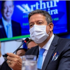 Lira cria nova comissão de reforma tributária na Câmara