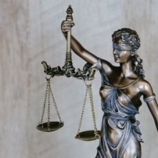 Um Judiciário de olhos vendados para as pessoas com deficiência