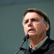 MPF processa Jair Bolsonaro e Wal do Açaí por improbidade administrativa