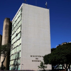 Nota da SPE destaca que desonerações melhoram PIB e não pioram cenário de dívida