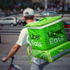 Uber Eats: um pouco de análise econômica do direito não faz mal a ninguém