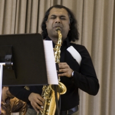 O Hero Trio de Rudresh Mahanthappa