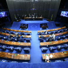 O valor e o preço da democracia