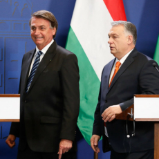 Missão de Bolsonaro ao Leste Europeu expõe avanço da ala ideológica do governo