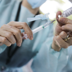 Vacinas da Astrazeneca e da Janssen contra a Covid-19 não serão mais aplicadas?