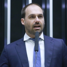 A terceira via será a quinta-coluna contra o Brasil nas eleições de 2026?