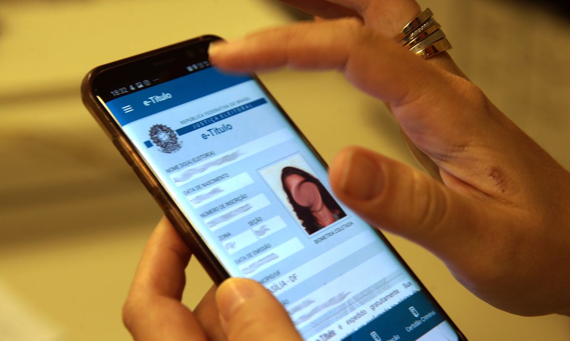 Título de eleitor: Mais de 850 mil jovens tiraram documento em 2022