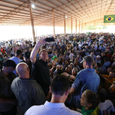Em confronto com o STF, Bolsonaro estimula manifestações de rua entre julho e setembro