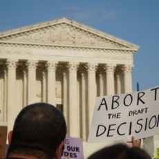 Impactos econômicos da descriminalização do aborto