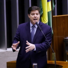 Tendência é PSDB indicar vice de Simone Tebet, diz presidente do MDB