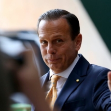Racha no PSDB ameaça candidatura de João Doria à Presidência