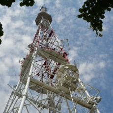 STF proíbe ICMS majorado em SC e no DF sobre energia e telecom
