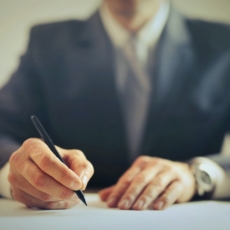 Advogado não tem vínculo de emprego com escritório, decide TRT2