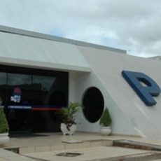 PDT aciona STF contra nova lei que beneficia campanhas de candidatos à reeleição