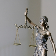 Recursos defensivos e processos penais eternos