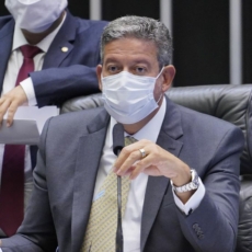 Como Arthur Lira atropela o processo legislativo