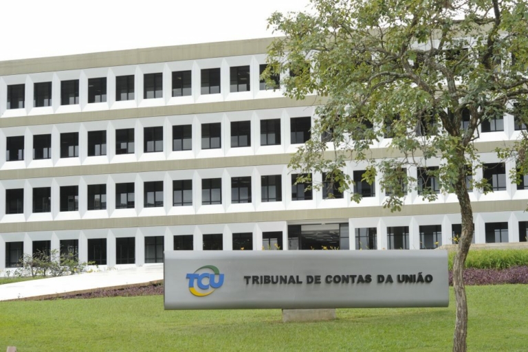 controle de contas TCU