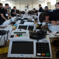 O que a auditoria das urnas eletrônicas na eleição de 2014 descobriu?