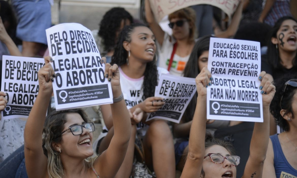 Bolsonaro sobre liberação do aborto na Colômbia: “Crianças