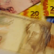 Especialistas defendem simplificação na tributação