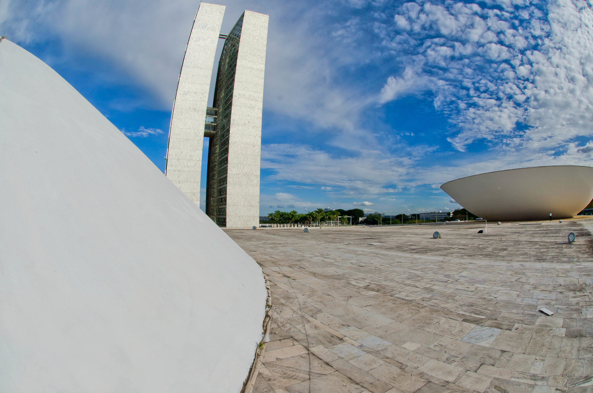 Governo quer retomar PL das Fake News, mas debate sobre pagamento