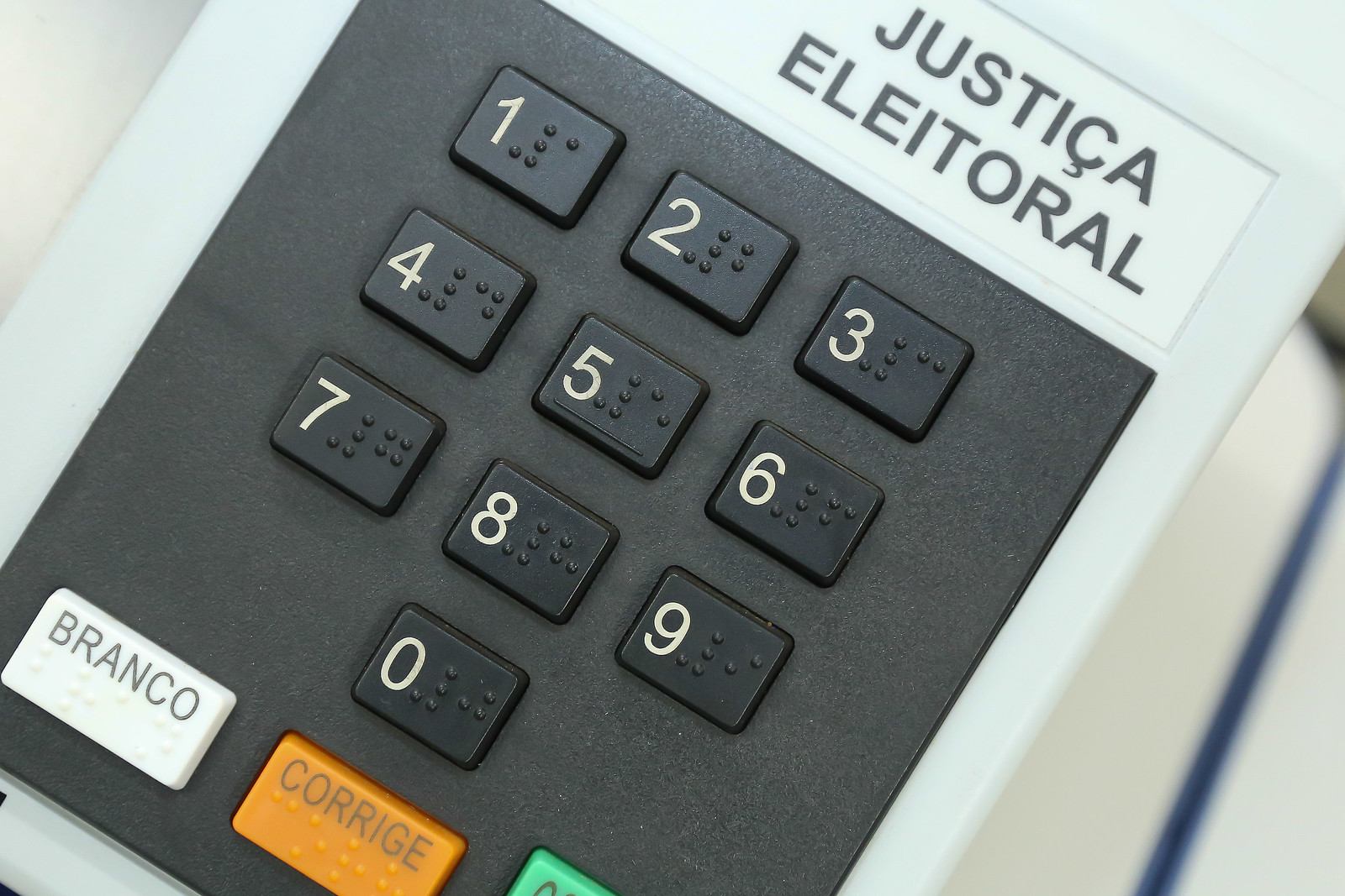 Urnas eletrônicas TikTok JOTA