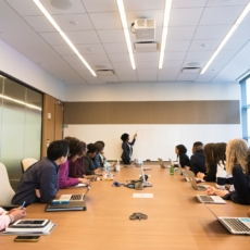 Os avanços da participação feminina nos conselhos de administração