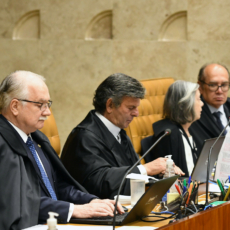 STF forma maioria para manter resolução do TSE de combate às fake news