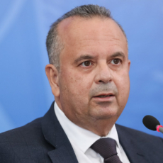 Prefeitos foram procurados para dar sua contribuição a Bolsonaro, diz Rogério Marinho